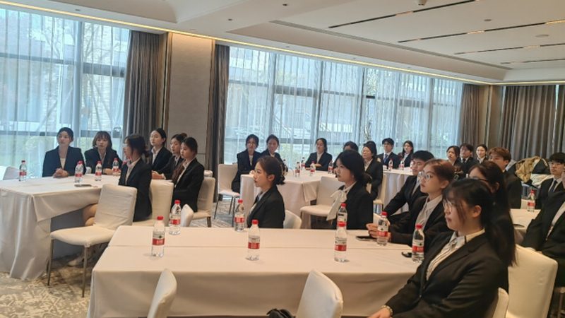 退团扣费的计算方法通常如下：