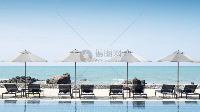 定制行程，靠谱与否？揭秘旅游公司服务真谛